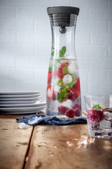 Karafka do wody 1,5 l czarna Basic