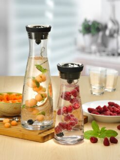 Karafka do wody 0,75 l czarna Basic
